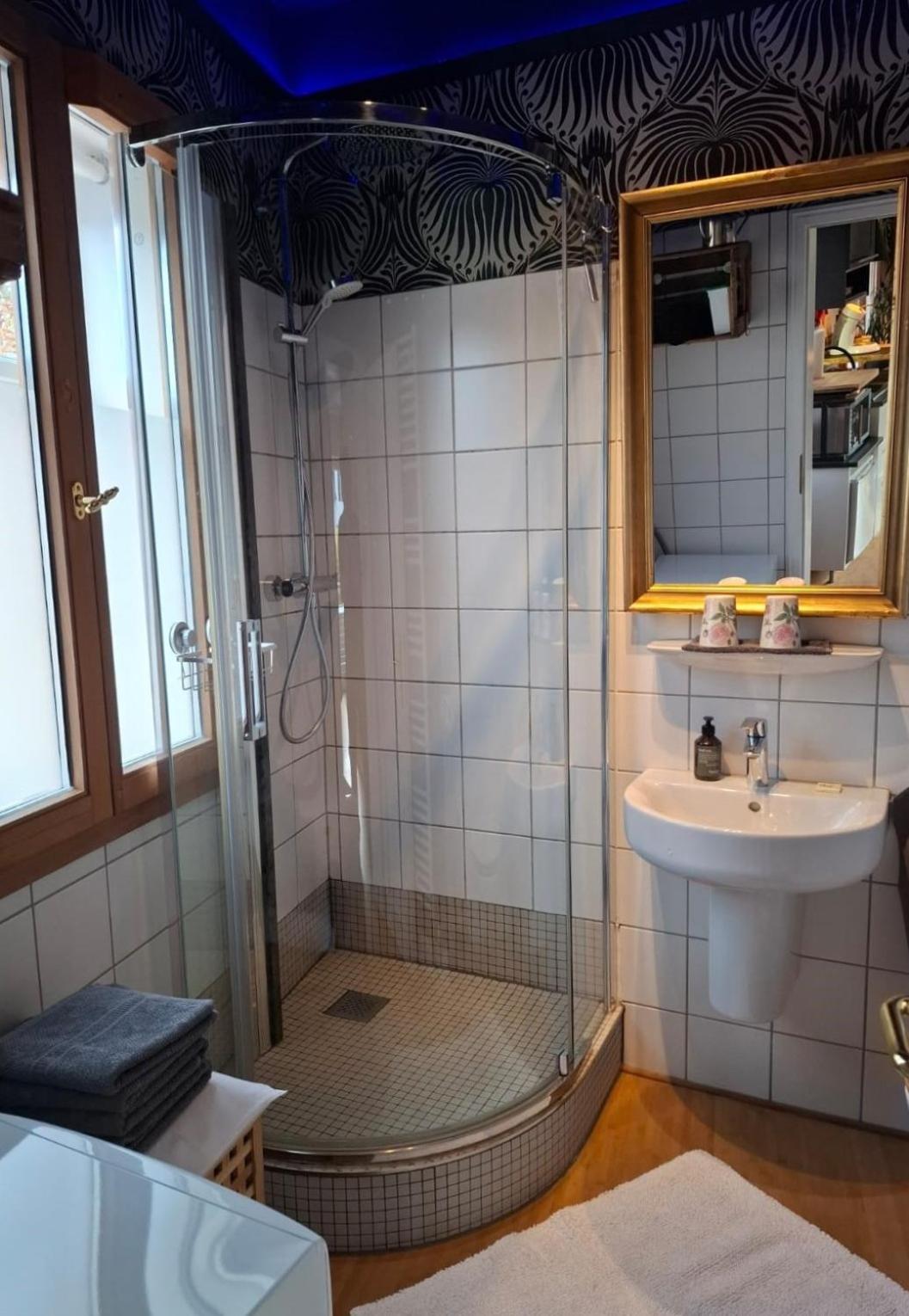 Apartment Leopold Mit Balkon Кобург Экстерьер фото